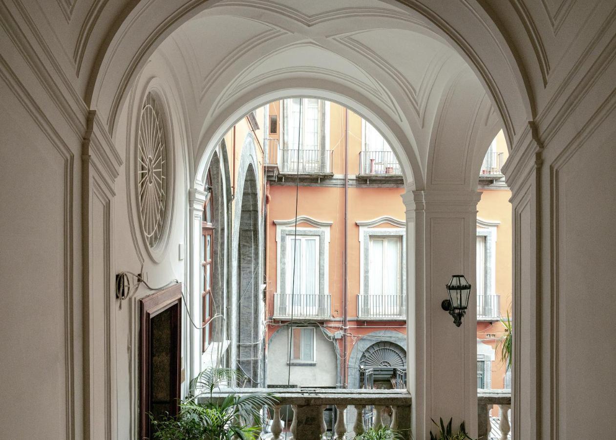 Carafa Di Maddaloni Residenza Di Charme Hotel Napoli Exterior foto
